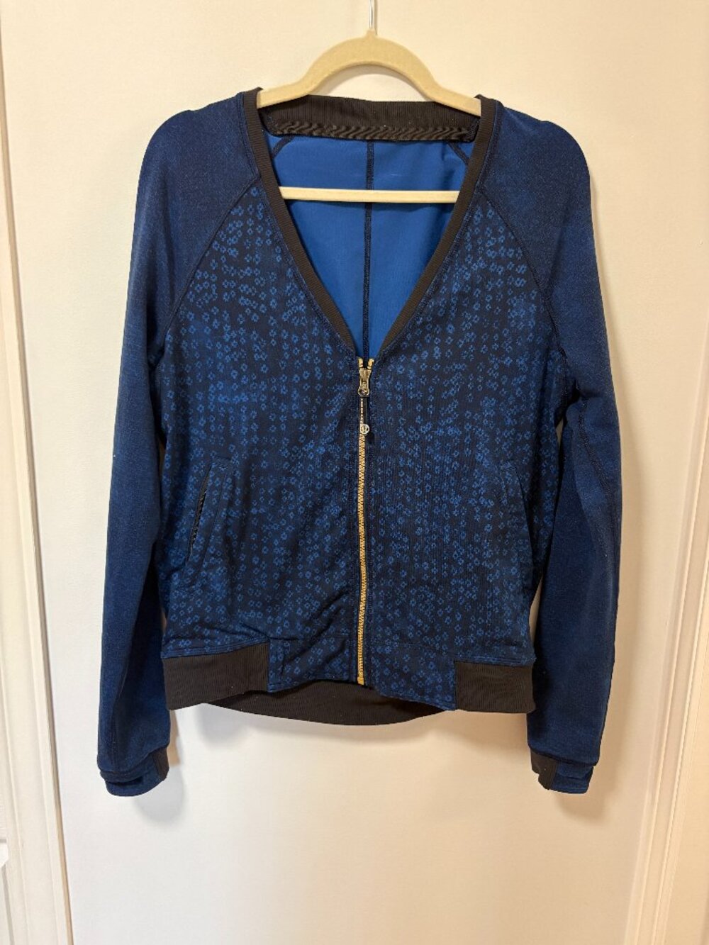 Lululemon H'Om Run Jacket Blue Black Size 4